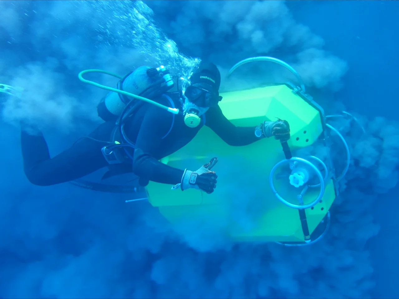 Underwater inspections and maintenance by certified divers